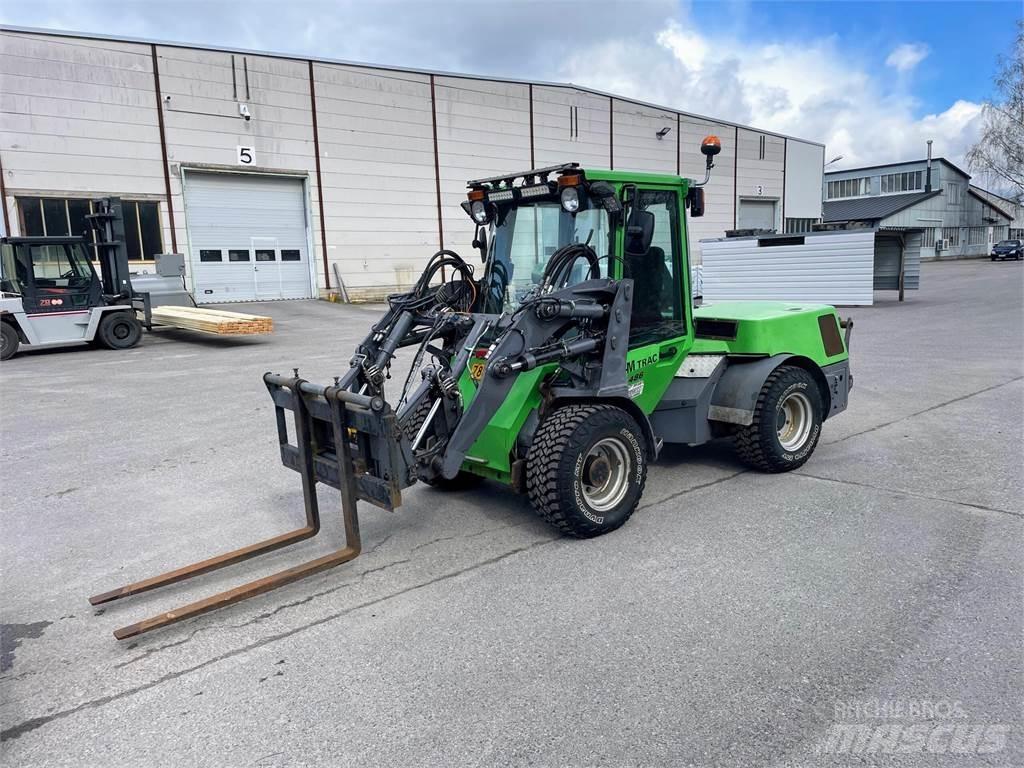 LM Trac 486 Kompakte traktorer