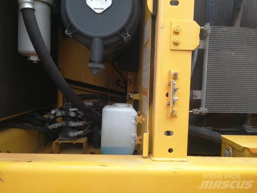 Komatsu pc200-8 Gravemaskiner på larvebånd