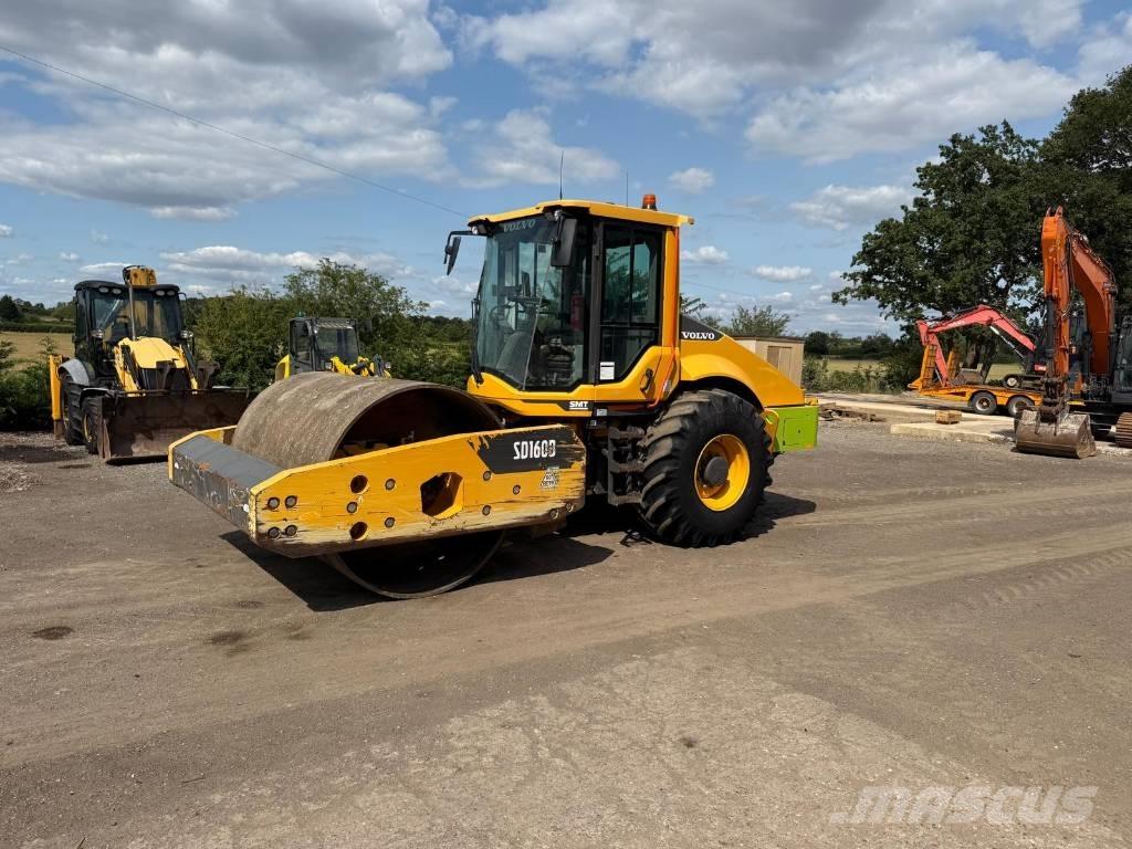 Volvo SD 160 B Tromle med luftdæk