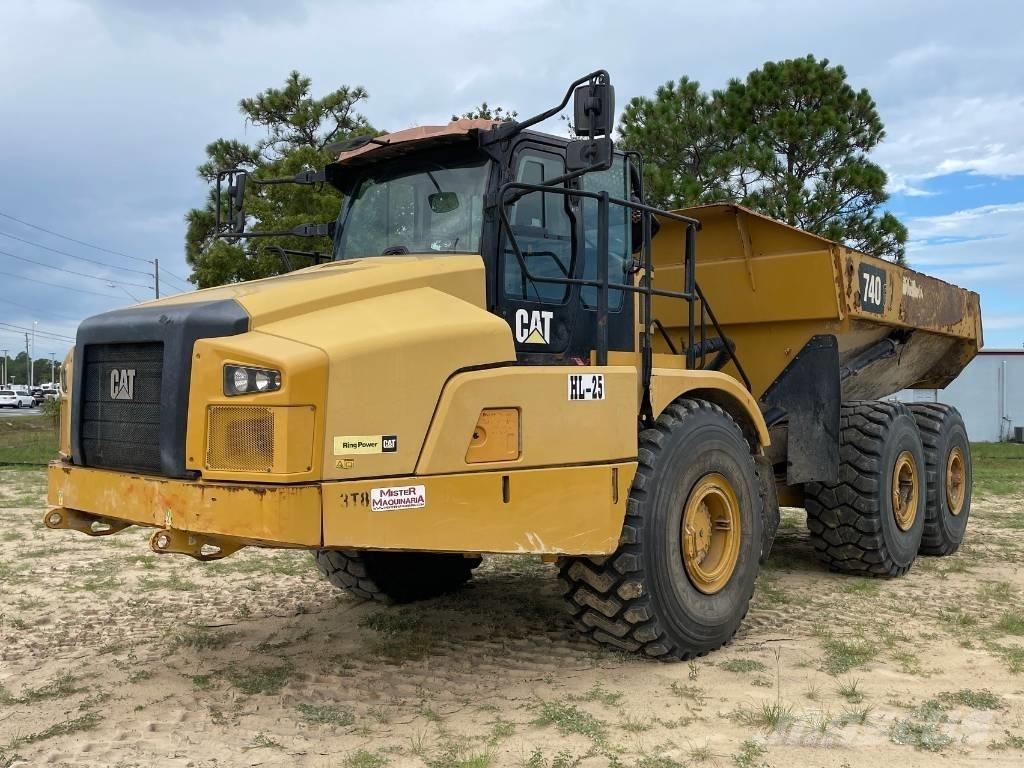 CAT 740 GC Terrængående lastbiler