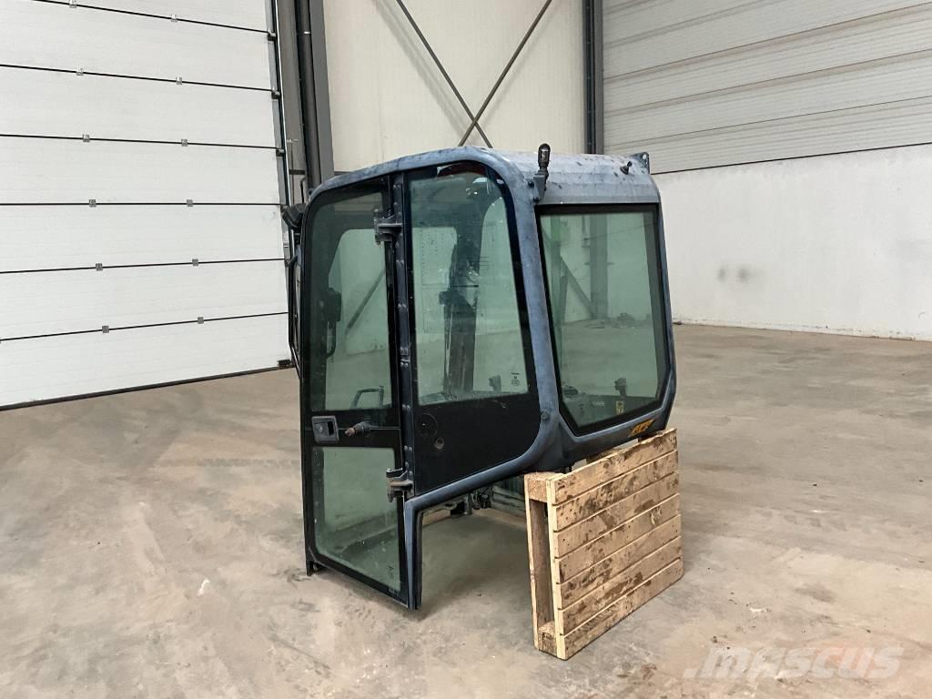 Kubota U 27-4 Kabiner og interiør