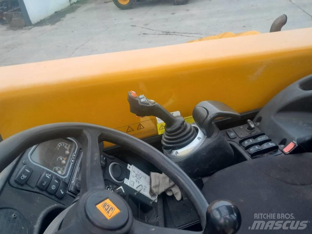 JCB 536-60 Teleskoplæssere til landbrug
