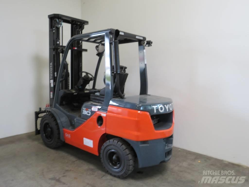 Toyota 8 FD F 30 Diesel gaffeltrucks