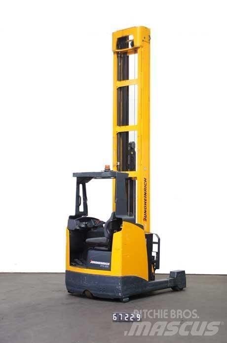 Jungheinrich ETV 325 Reachtruck