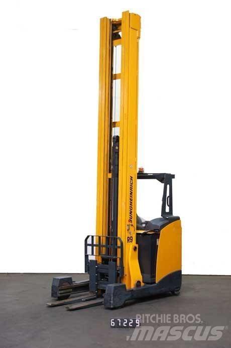 Jungheinrich ETV 325 Reachtruck