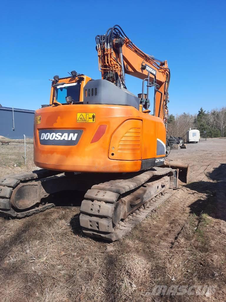 Doosan DX140LCR-5 Gravemaskiner på larvebånd