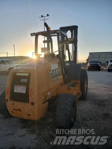CASE 586H Terrængående gaffeltruck
