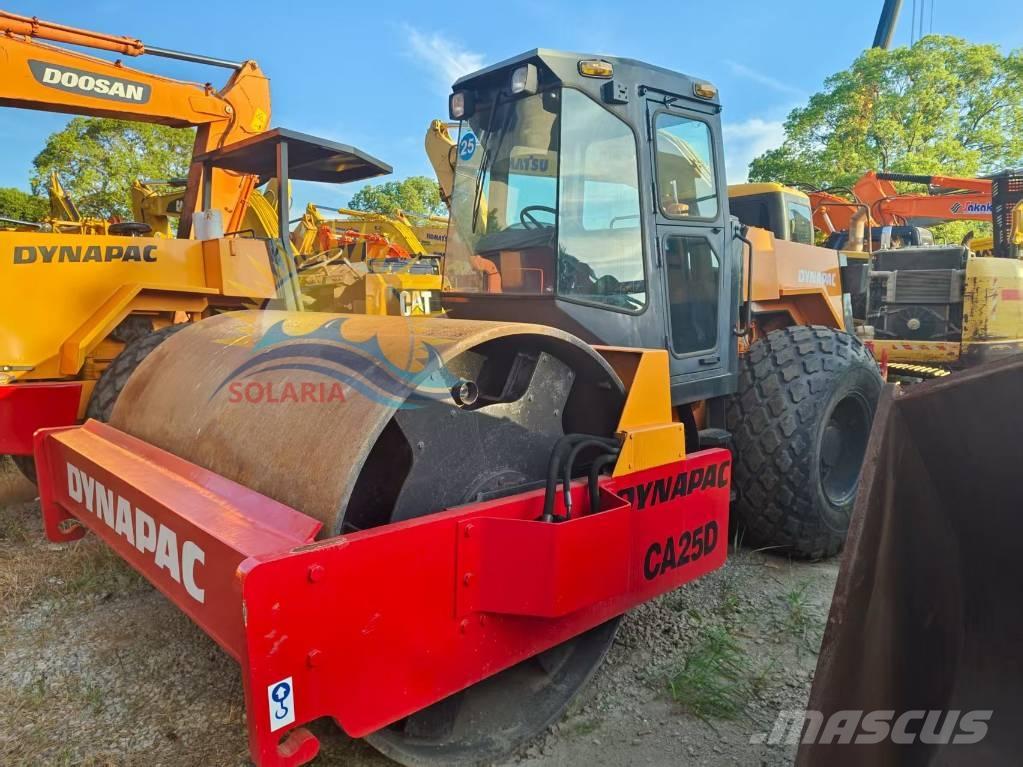 Dynapac CA 25 D Enkelt tromle