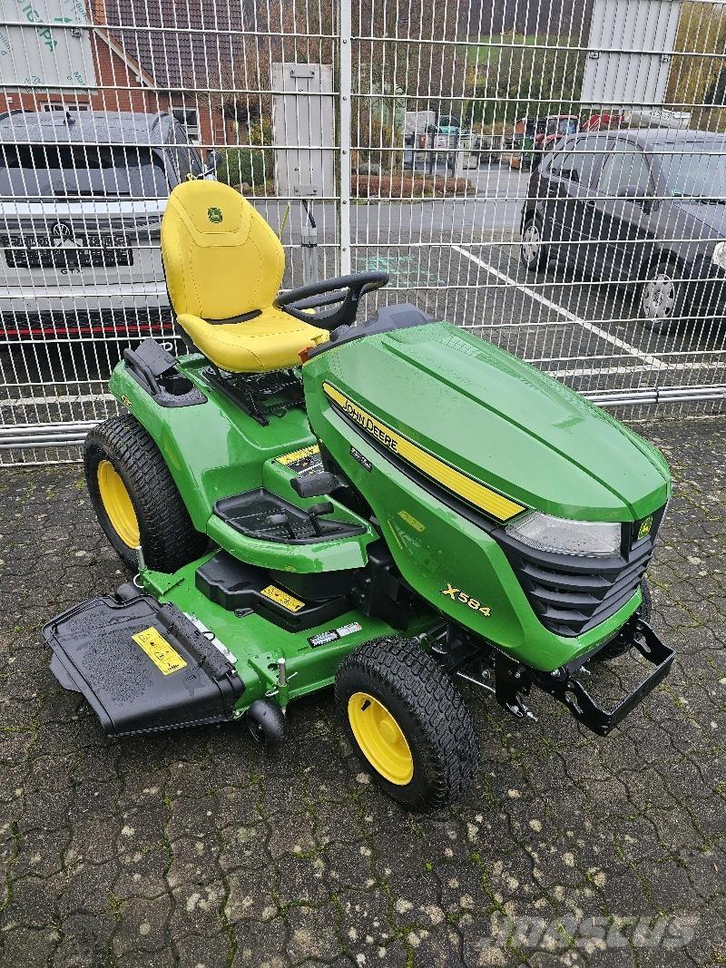 John Deere X584 Græsslåmaskiner
