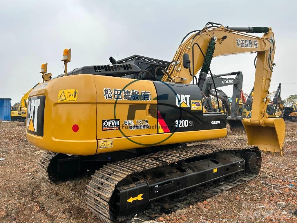 CAT 320 D2L Gravemaskiner på larvebånd