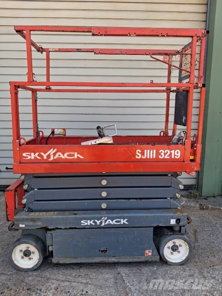 SkyJack SJ III 3219 Saxlifte