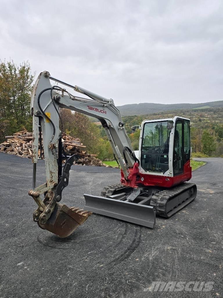 Takeuchi TB 260 Minigravemaskiner