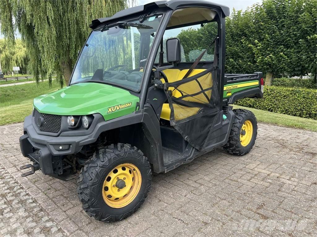 John Deere XUV865M ATV'er