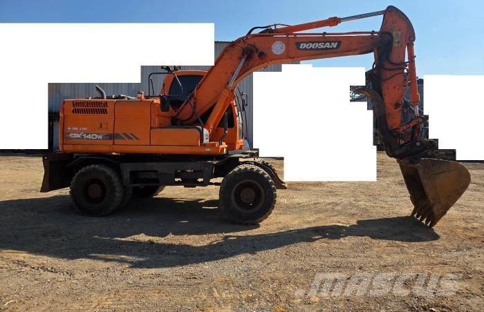 Doosan DX 140 WV-3 Gravemaskiner på hjul