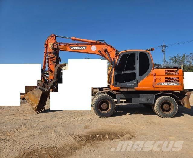 Doosan DX 140 WV-3 Gravemaskiner på hjul