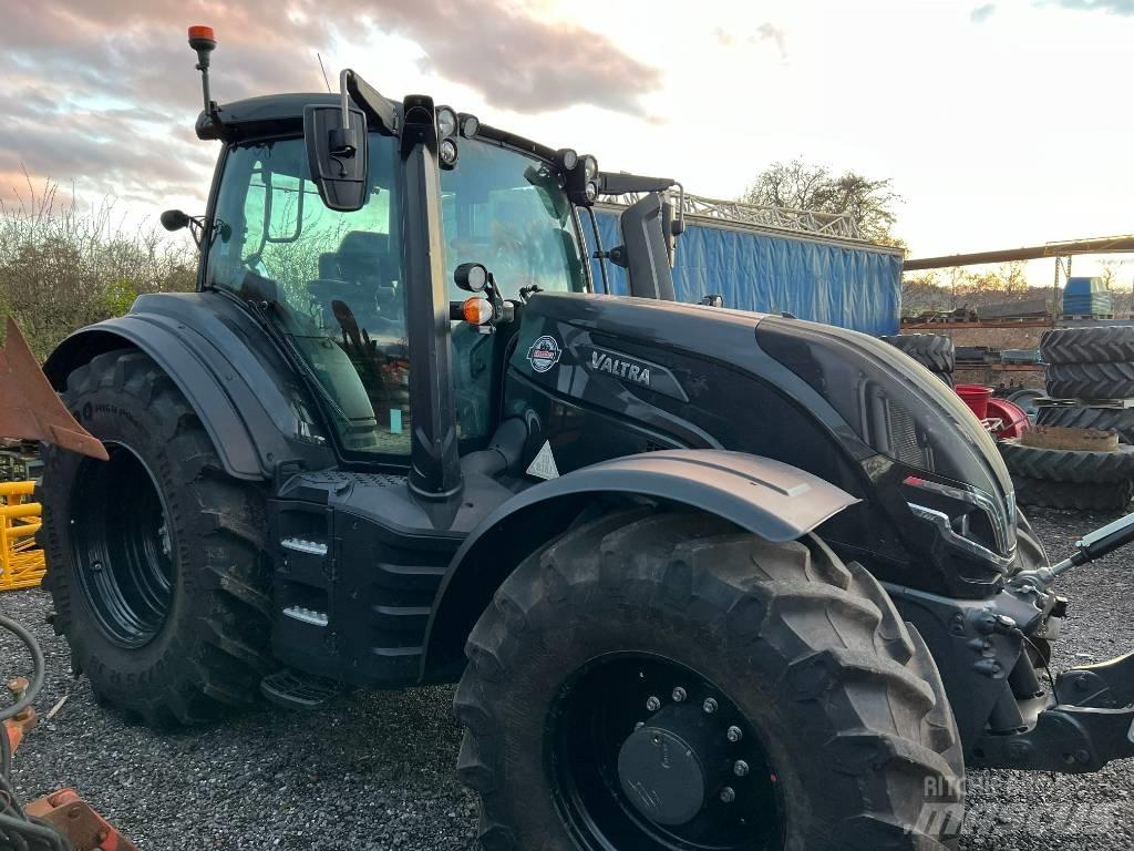 Valtra T 235 Direct Traktorer