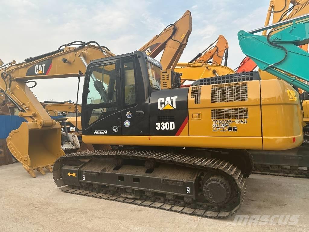 CAT 330D Gravemaskiner på larvebånd