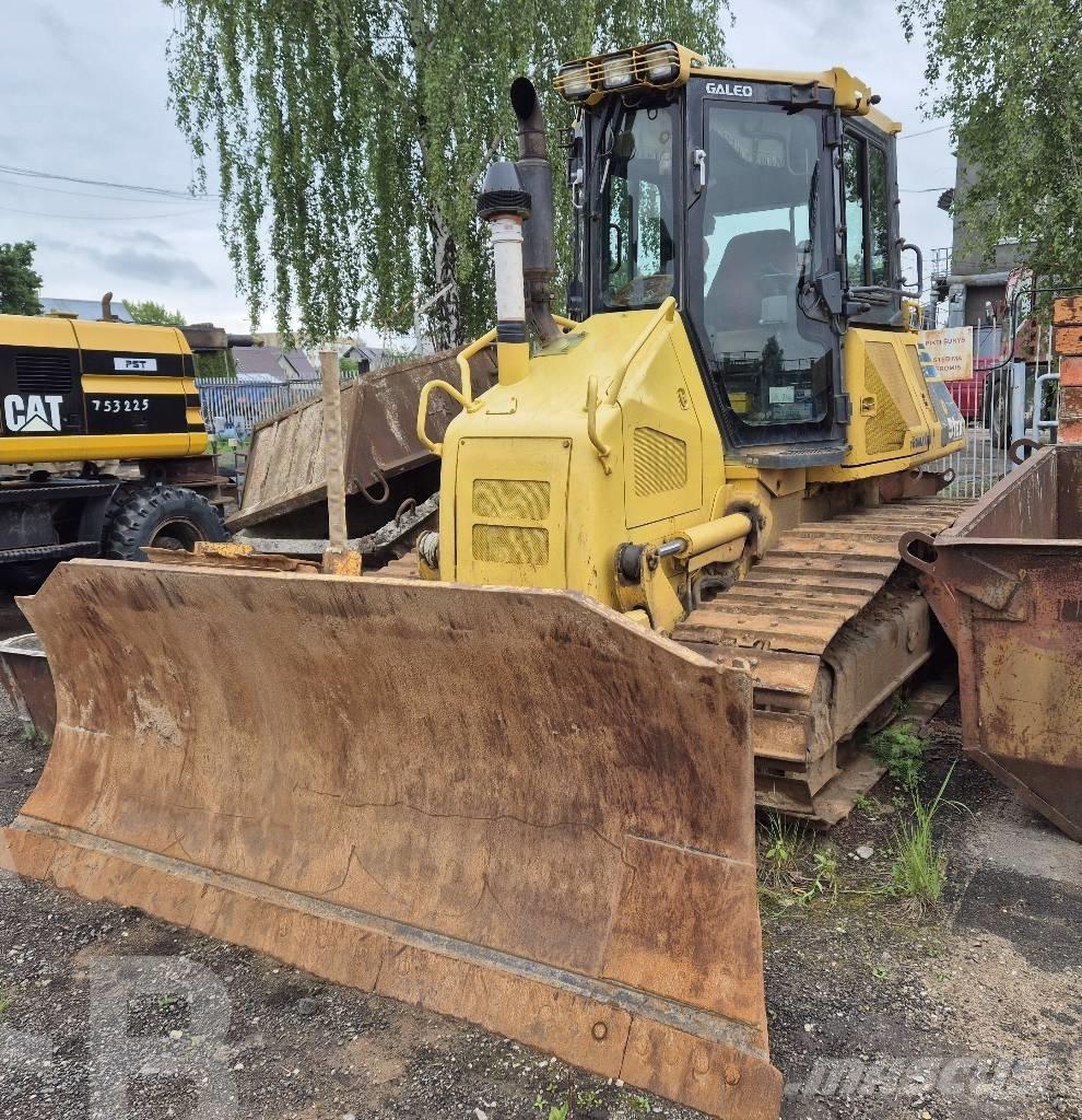 Komatsu D 51 EX-22 Bulldozer på larvebånd