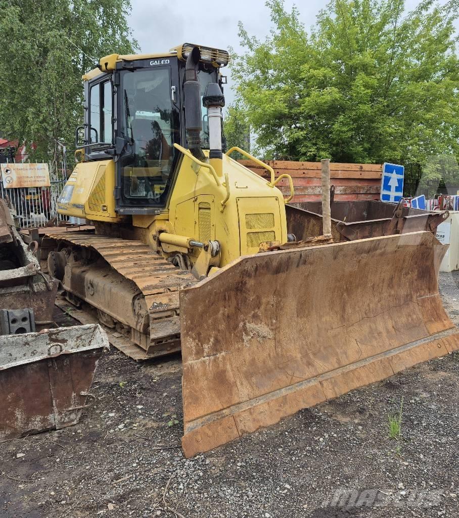 Komatsu D 51 EX-22 Bulldozer på larvebånd