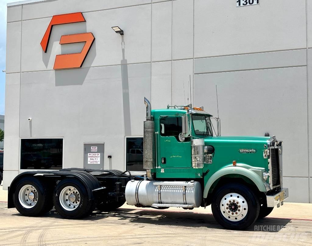 Kenworth W 900 Trækkere