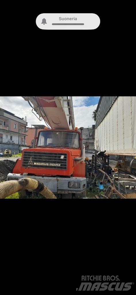 Massarenti SR 3500. Brøndboringsudstyr