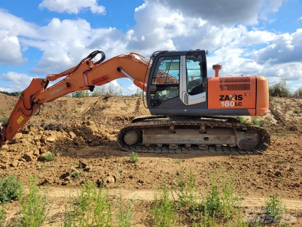 Hitachi 180 Gravemaskiner på larvebånd