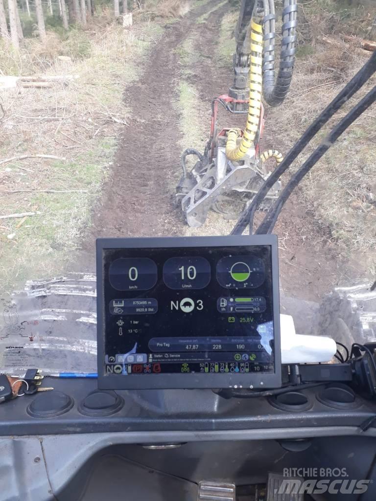 Komatsu 931 XC Skovningsmaskiner