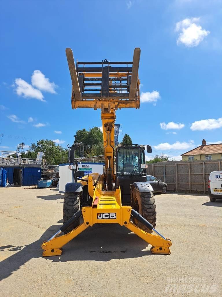 JCB 535 V 125 Teleskoplæssere