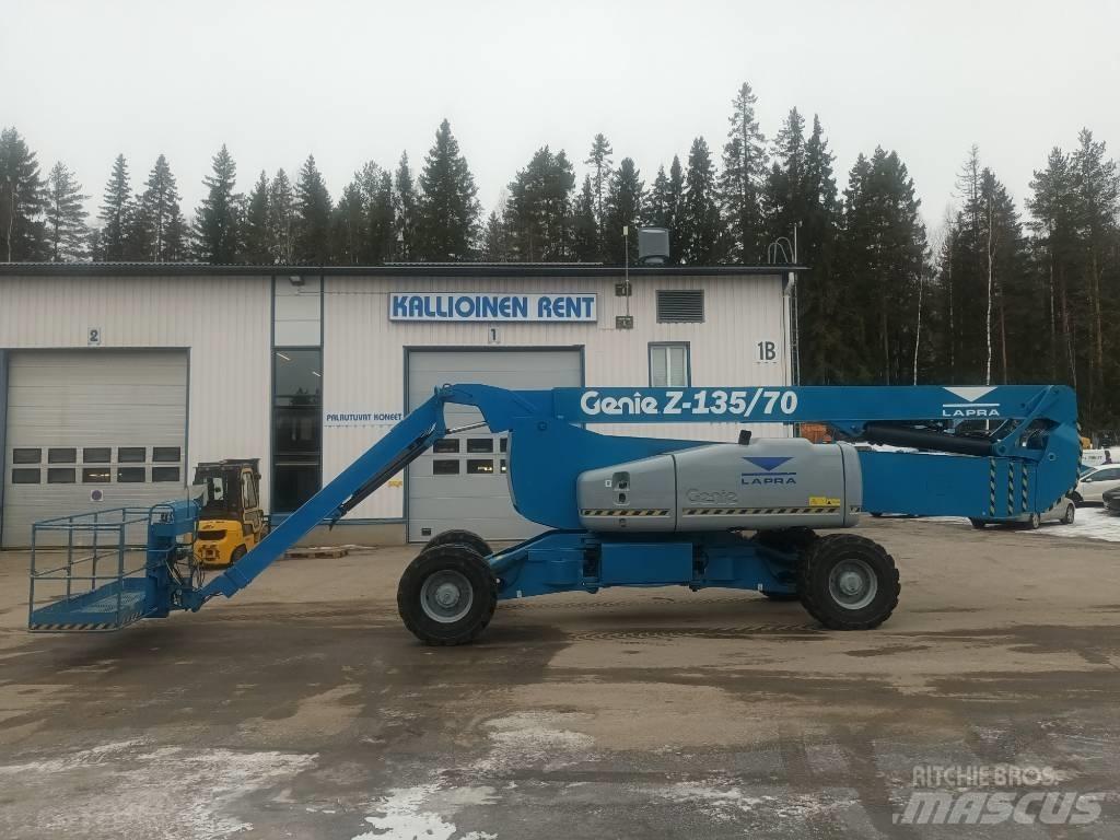 Genie Z 135/70 RT Bomlifte med knækarm