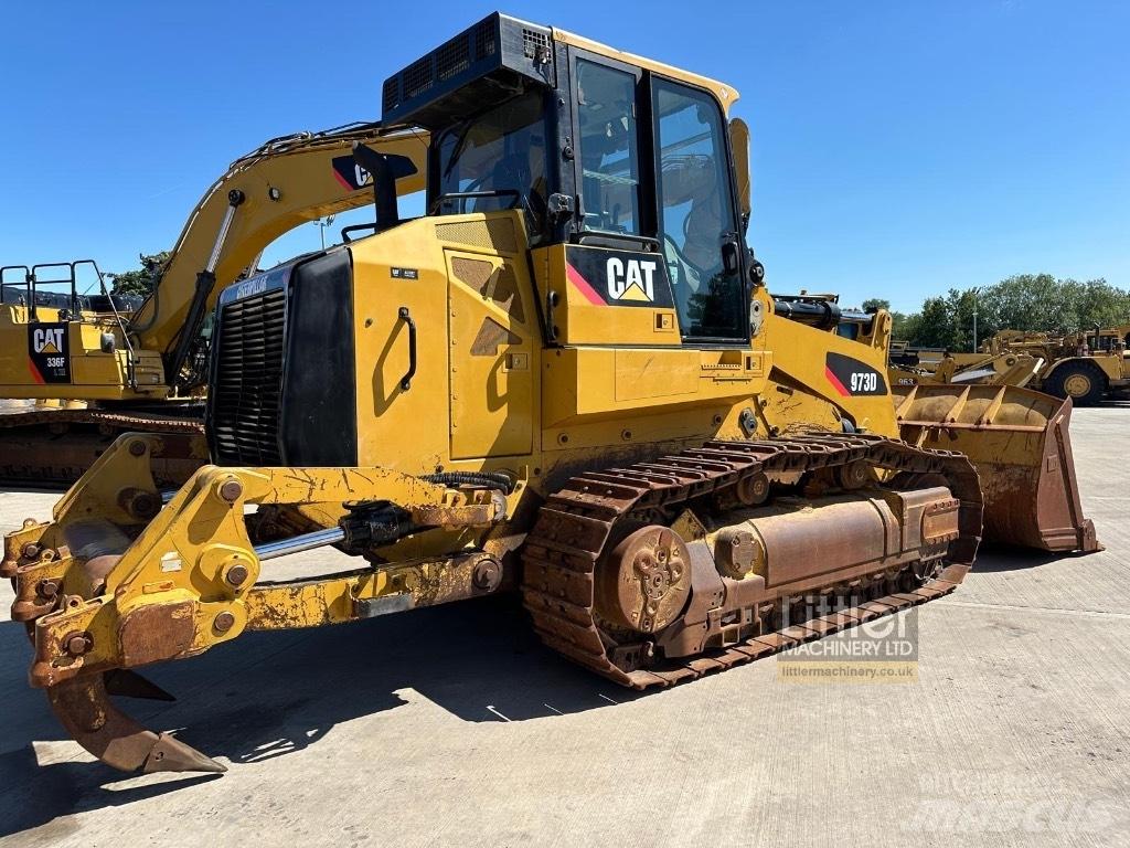 CAT 973D Larvebåndslæssere
