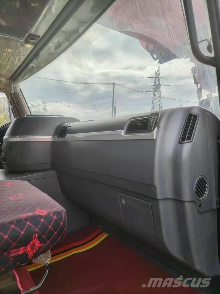 Sany STC1300C8 Kraner til alt terræn