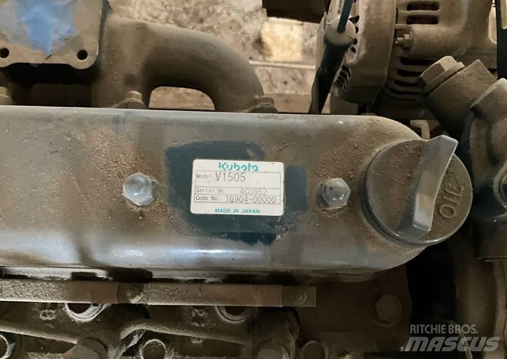 Kubota V 1505 Motorer