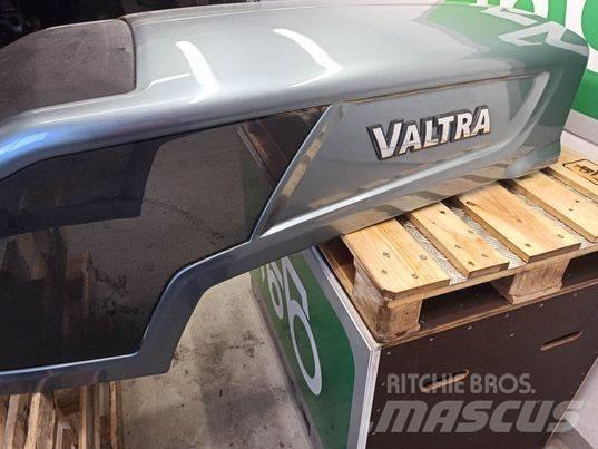 Valtra N 163 hood Kabiner og interiør