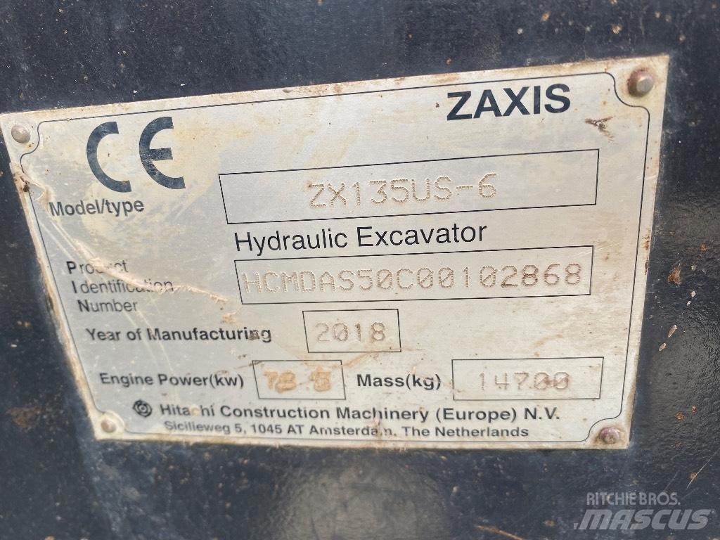 Hitachi ZX 135 US-6 Gravemaskiner på larvebånd