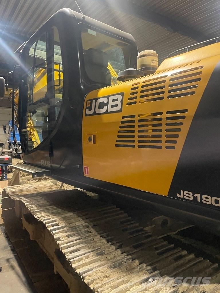 JCB JS 190 LC Gravemaskiner på larvebånd