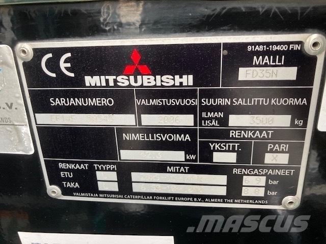 Mitsubishi FD35N Diesel gaffeltrucks