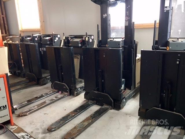 Crown LP 3020 Plukketruck, medium