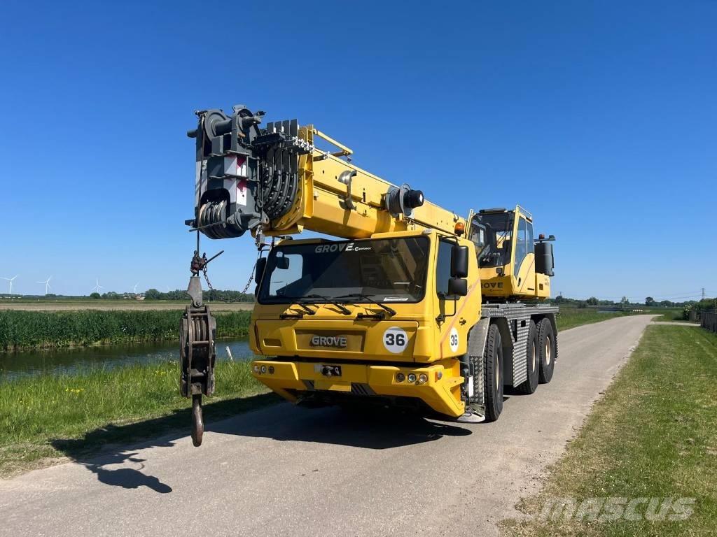 Grove GMK 3060 Kraner til alt terræn