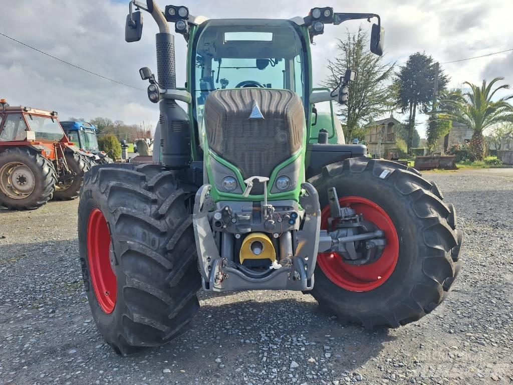 Fendt 716 Traktorer