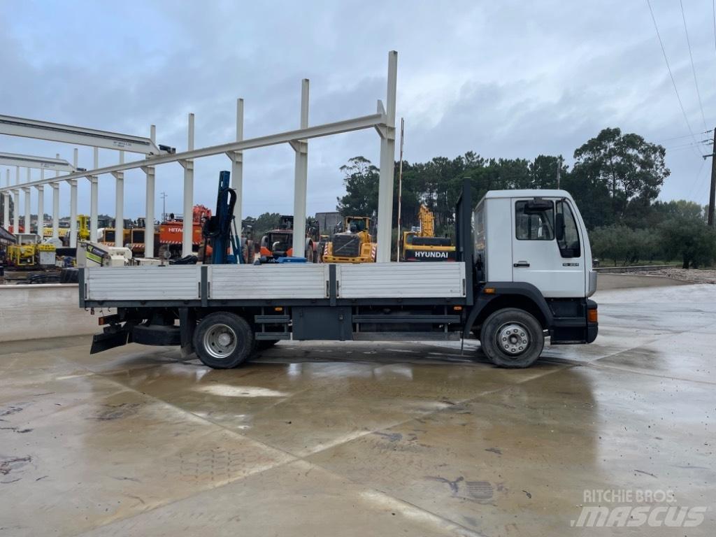 MAN 15.224 Lastbil med lad/Flatbed