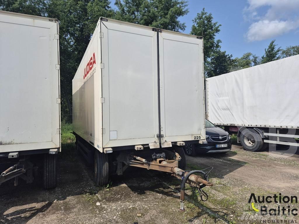 Saxas AKD 72-11 Semi-trailer med Gardinsider