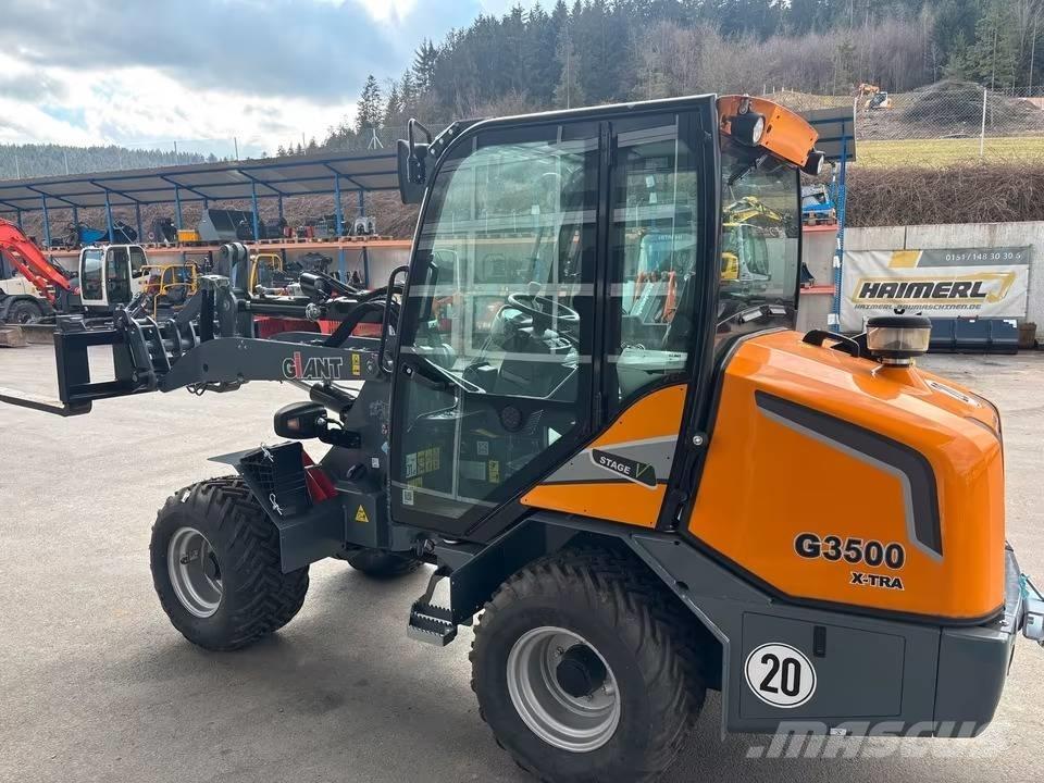 GiANT G 3500 X-tra Læssemaskiner på hjul