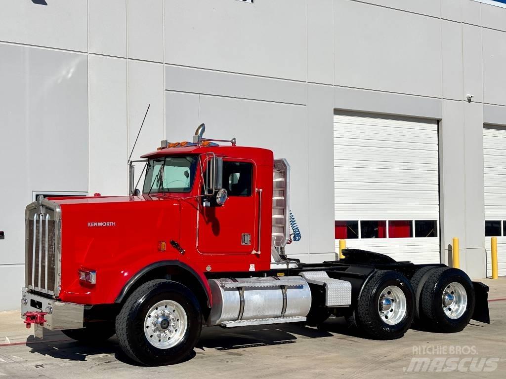Kenworth T 800 Trækkere