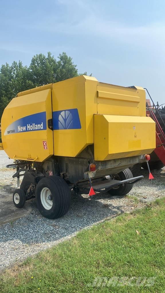 New Holland BR 7060 Rundballe-pressere