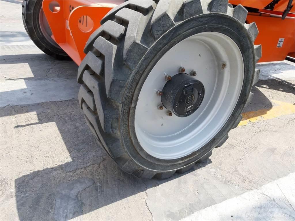 JLG 600AJ Bomlifte med knækarm