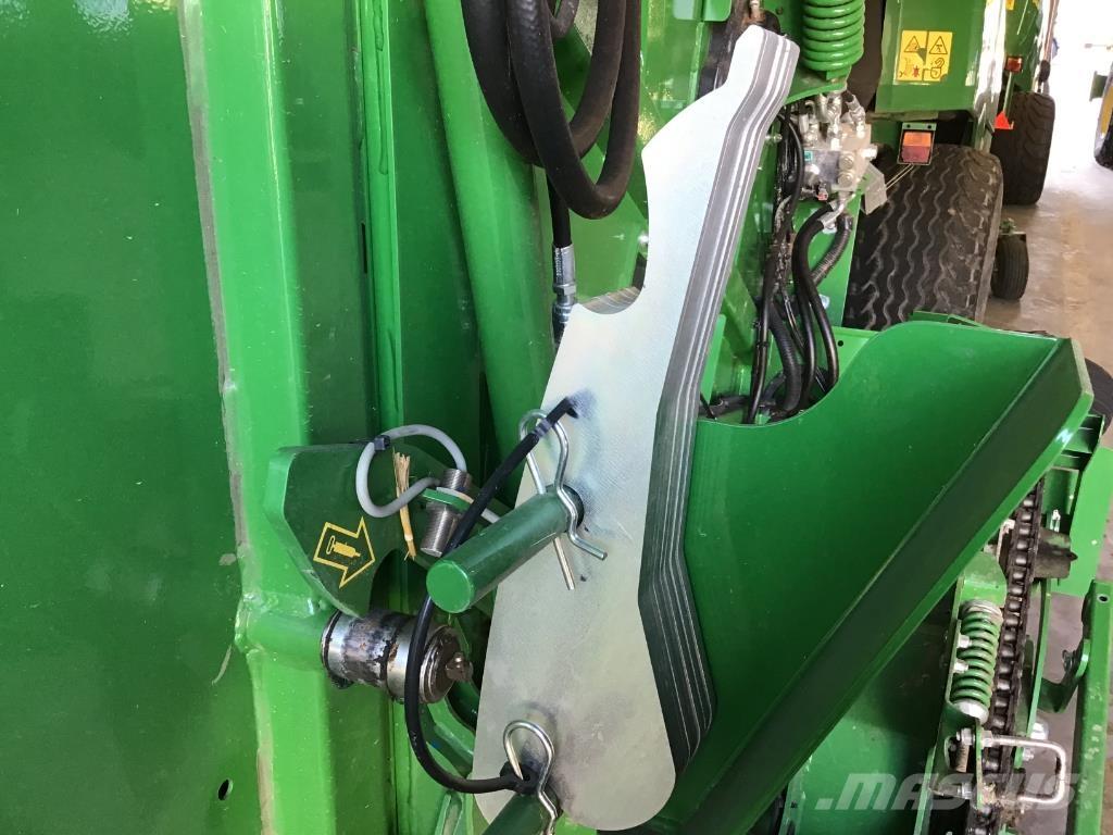 John Deere V461M Rundballe-pressere