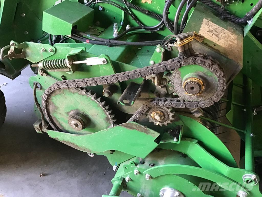 John Deere V461M Rundballe-pressere