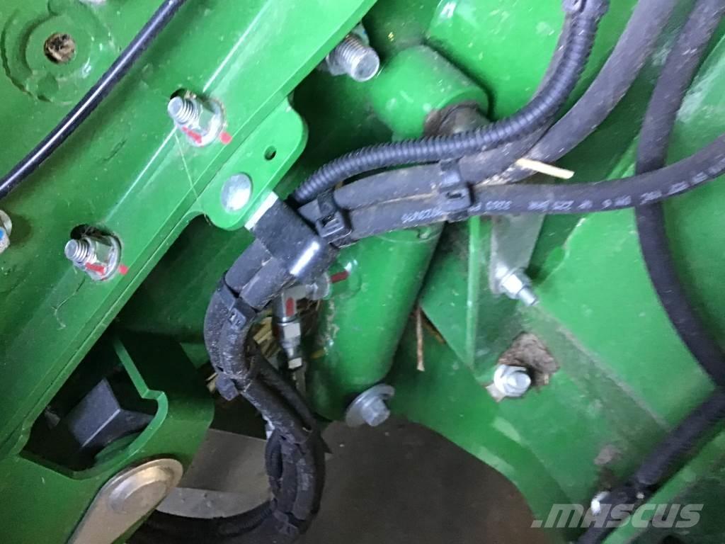 John Deere V461M Rundballe-pressere