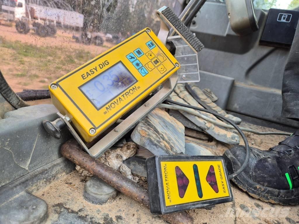 Volvo EC 240 B LC Gravemaskiner på larvebånd