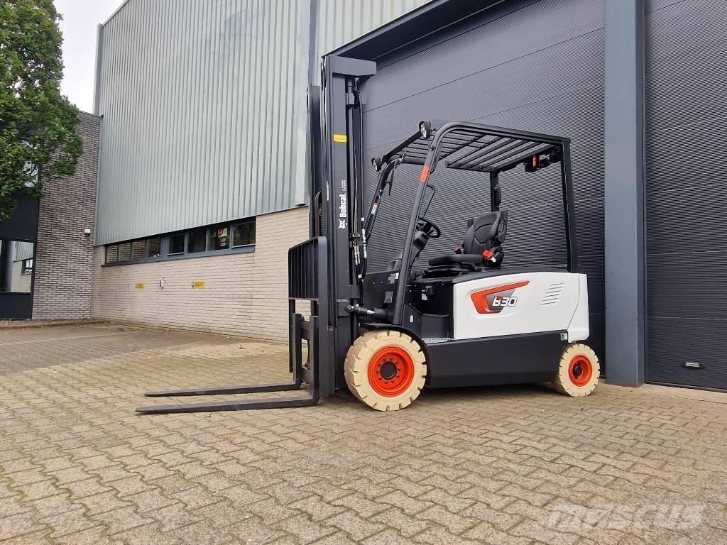 Bobcat B 30 X-7 Plus El gaffeltrucks
